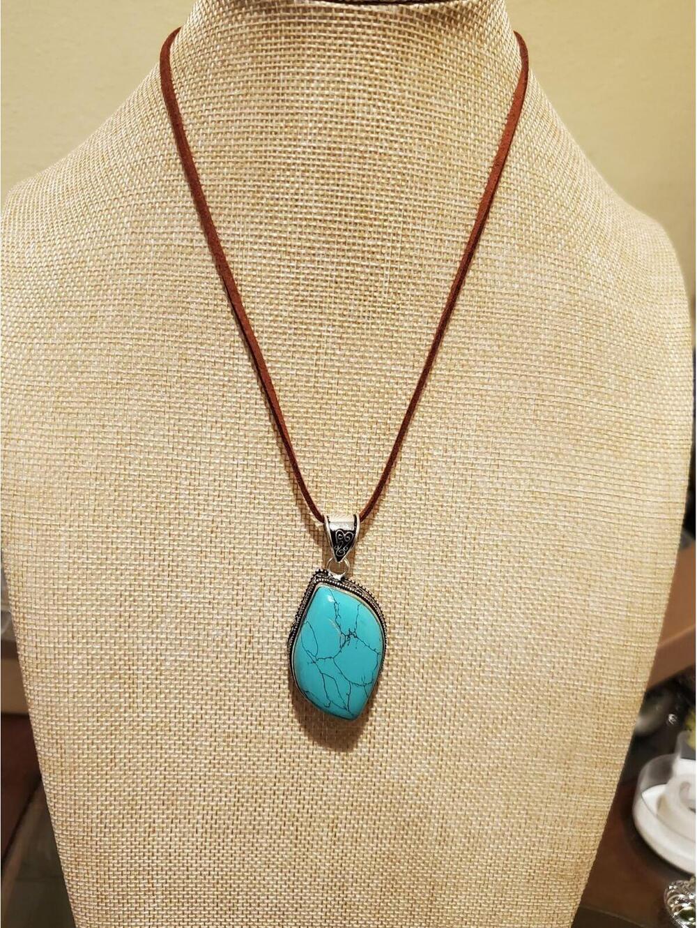 925 turquoise Necklace - Picture 11 of 12